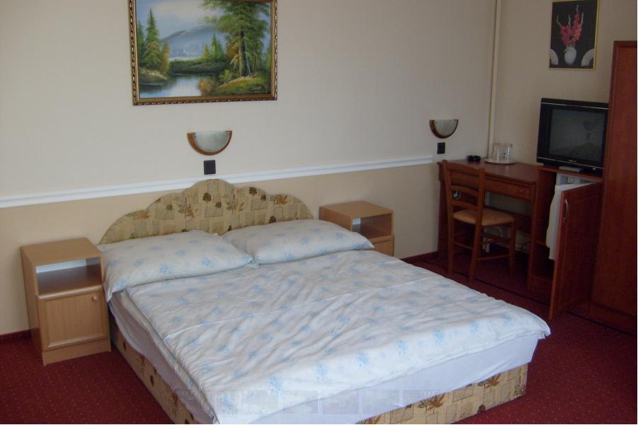 Fonix Panzio Hotel Pápa Cameră foto